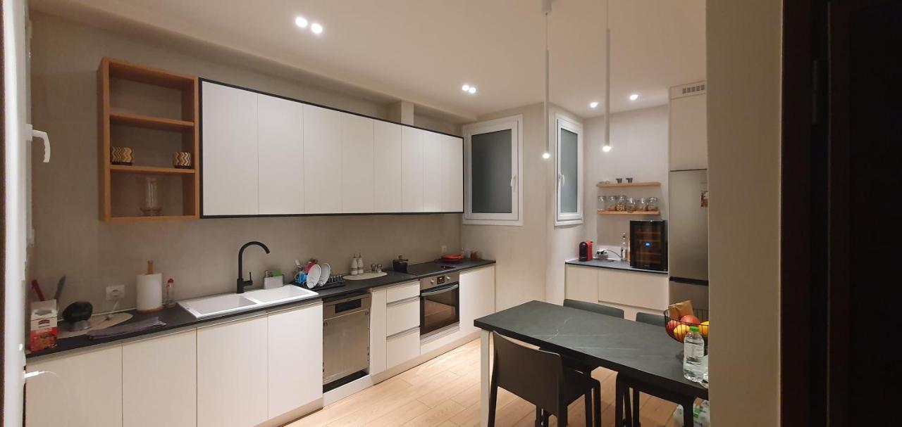 Appartamento Cozy Penthouse Tríkala Esterno foto